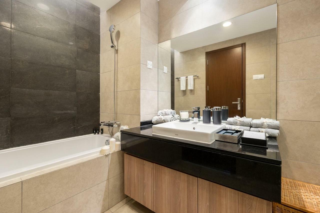 Lancaster Hanoi Service Apartment Bagian luar foto
